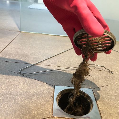 Limpeza de fossa séptica com caminhão vácuo